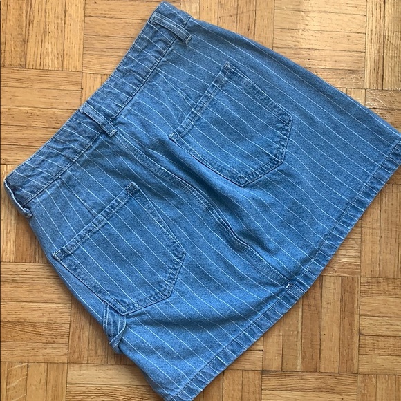 Pacsun pin stripe denim skirt Size 24 - Picture 3 of 4